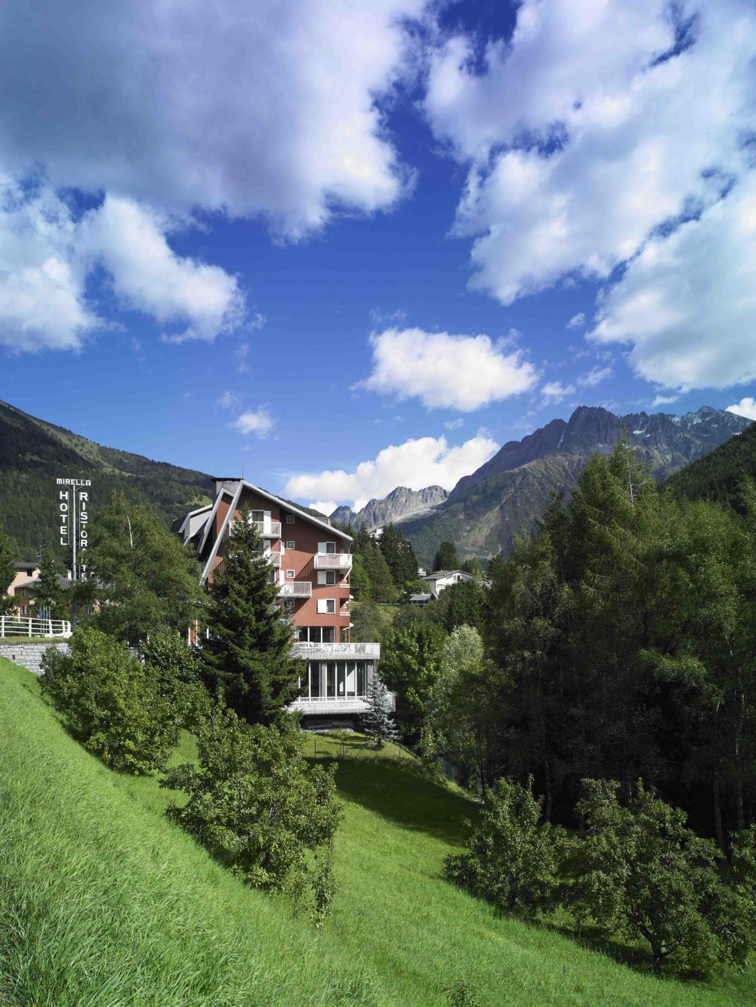 Hotel Mirella Ponte Di Legno Exterior foto